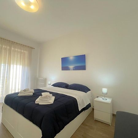 Helios Apartment Лече Екстериор снимка